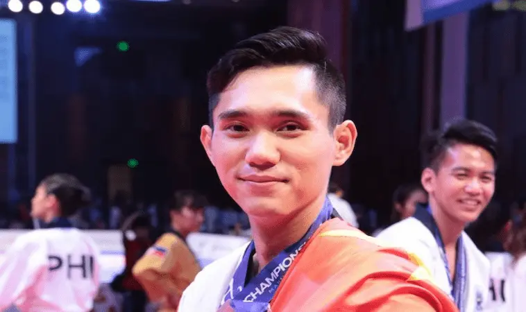 Về giai đoạn phát triển của tác giả